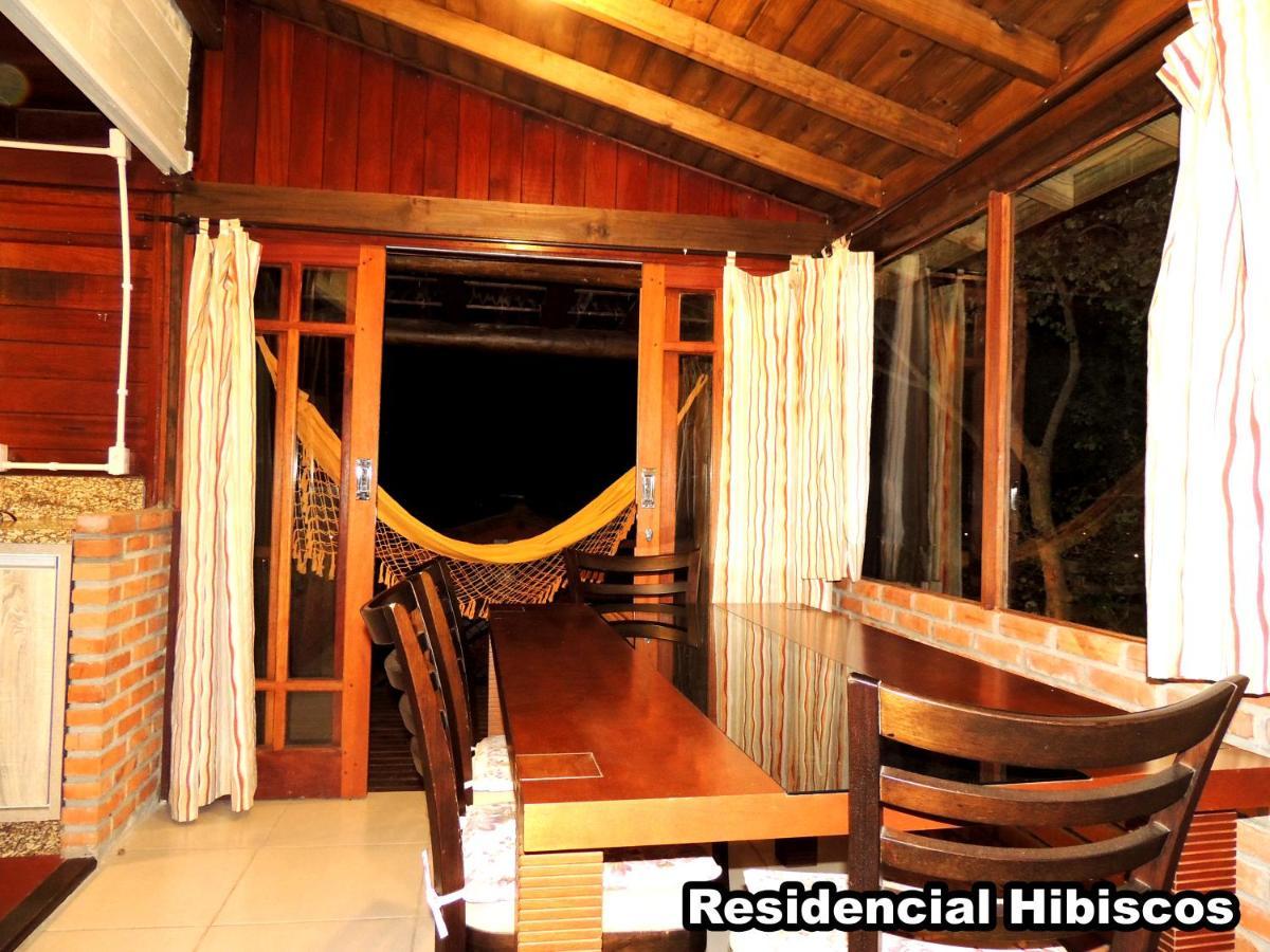 فيلا Residencial Hibiscos - Vista Mar غاروبابا المظهر الخارجي الصورة