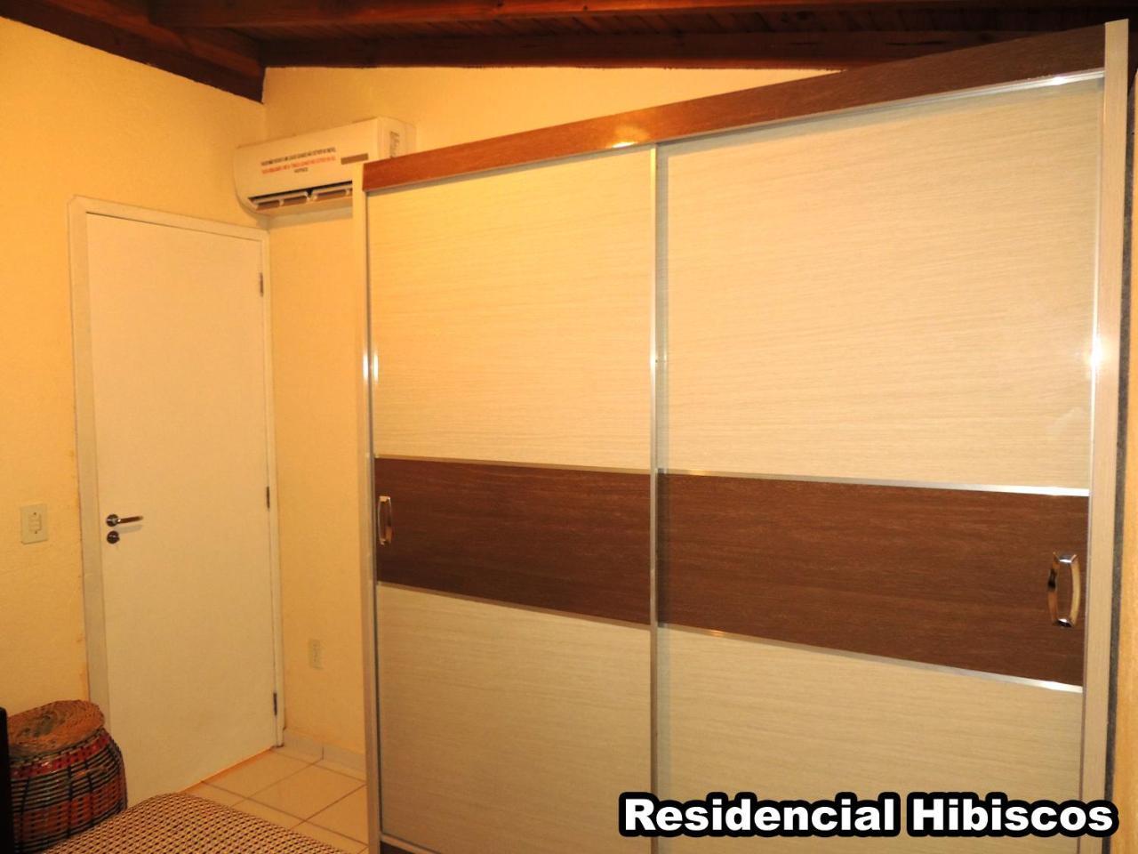 فيلا Residencial Hibiscos - Vista Mar غاروبابا المظهر الخارجي الصورة